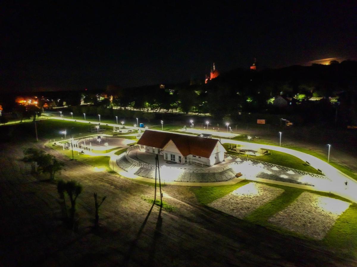 B&B Villa Varmia 弗龙堡 外观 照片