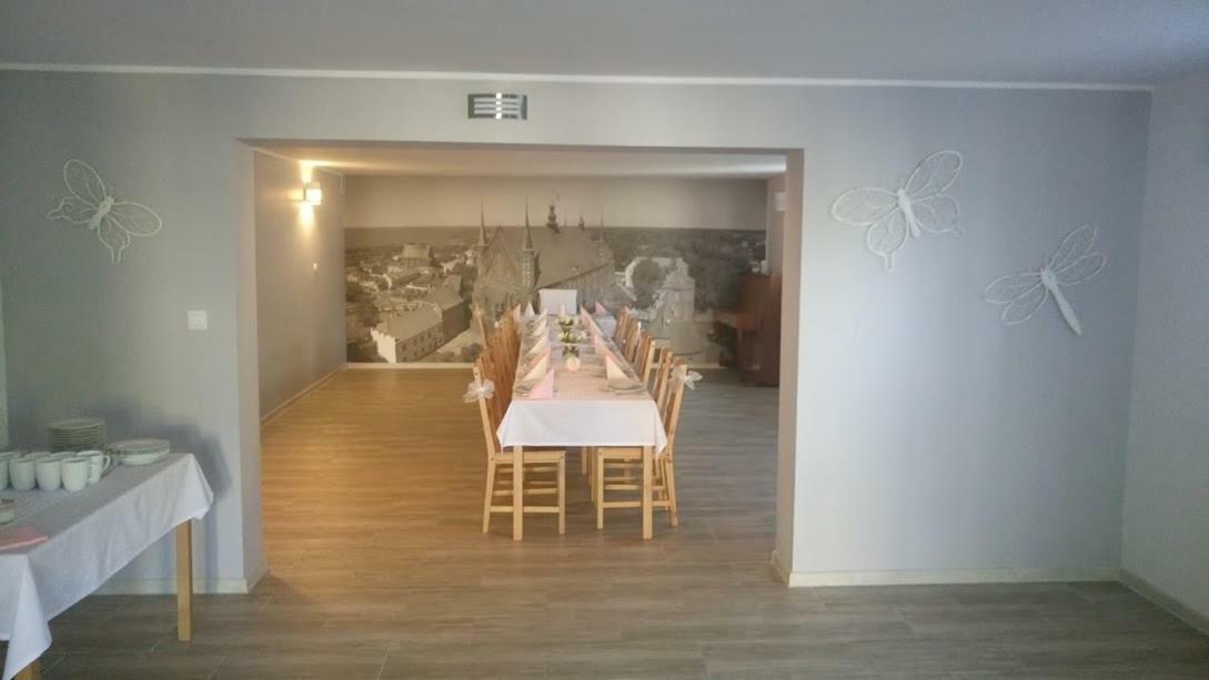 B&B Villa Varmia 弗龙堡 外观 照片